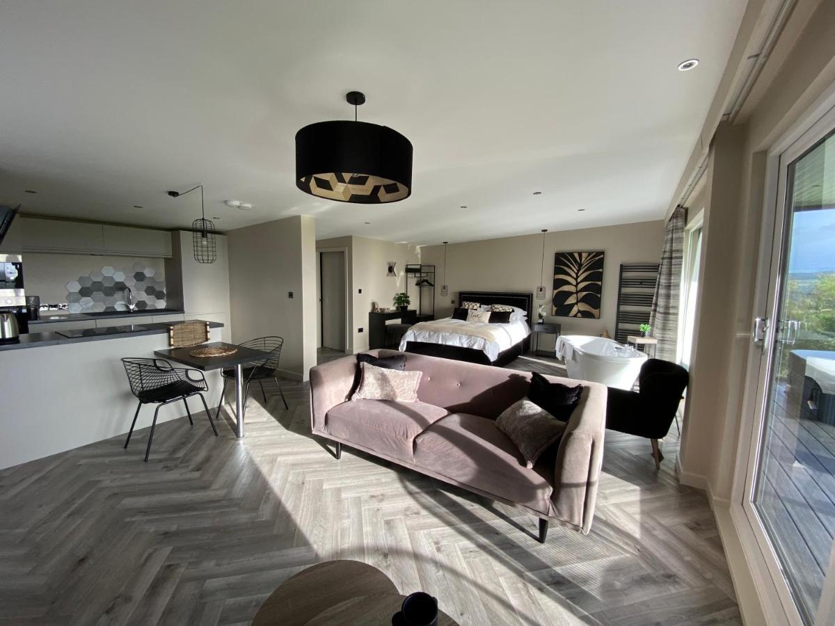 Loudoun Mains Luxury Lodges Newmilns Exterior foto